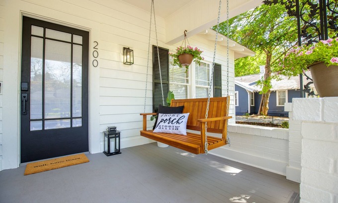 Valdosta Maison | The Cranford Cottage Historic Cozy Centrally Located in Valdosta