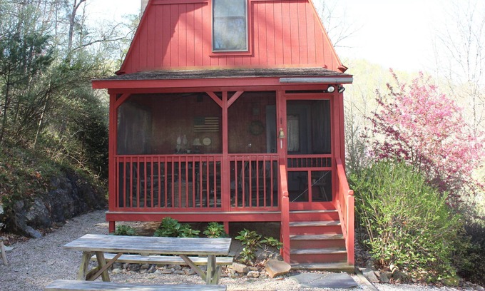 Fairfield Maison | The Creekside Retreat, The Creekside Retreat