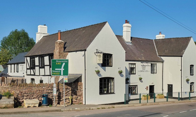 Lea Lit Et Petit-Déjeuner | The Crown Inn