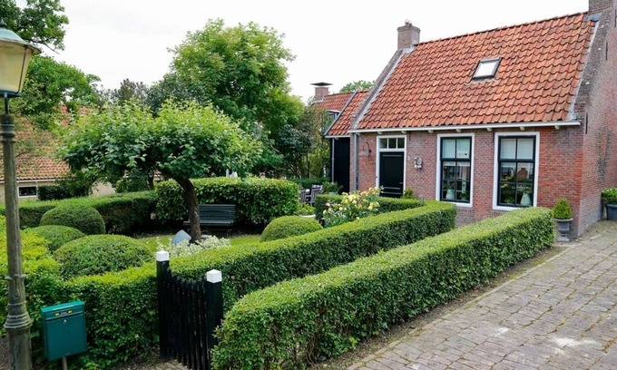 Ee Maison | La maison individuelle en terp au milieu de notre village dans un endroit calme