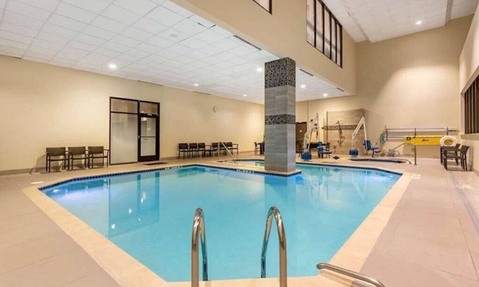 West End Hôtel | The District, a Hilton Club - One Bedroom Standard (Lock-Off)
