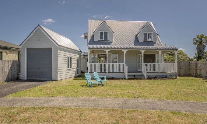 Whitianga Maison | The Doll's House - Whitianga Holiday Home