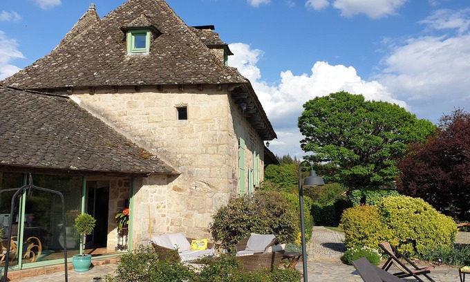 Servieres-le-Chateau Maison | Le domaine de Reyssanges, une maison de caractère