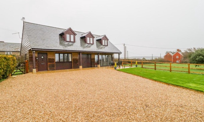 Alweston Maison | The Donkey Shed