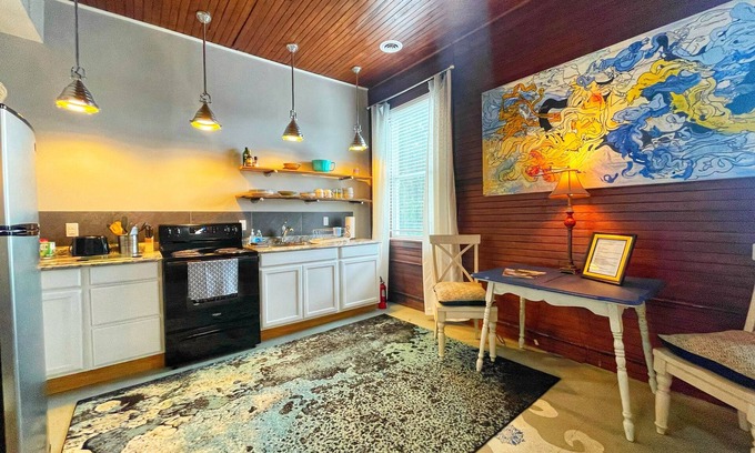 Canaan Valley Appartement | The Drifter, A Sustainable Cozy One Bedroom