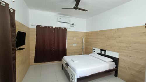 Paiyanur Maison | The Elite Inn