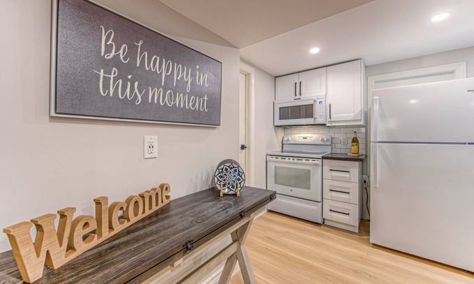 Elora Maison | The Elora Place Guest Suite-one block from Elora's vibrant downtown core!