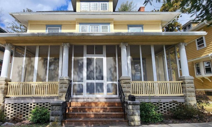 Bridgeton Maison | The Emerson House