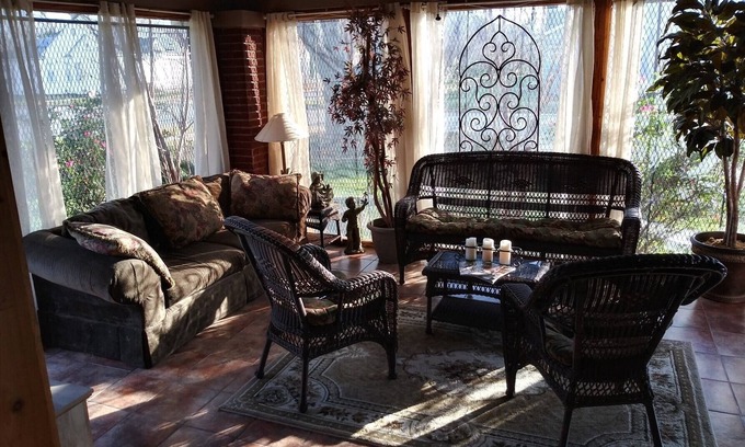 Jefferson Maison | The Empty Nest