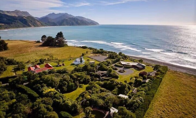 Hapuku Maison | The Entire Mangamaunu Retreat