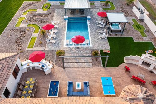 Chandler Maison | The Epic Resort an Acre of Fun for Everyone