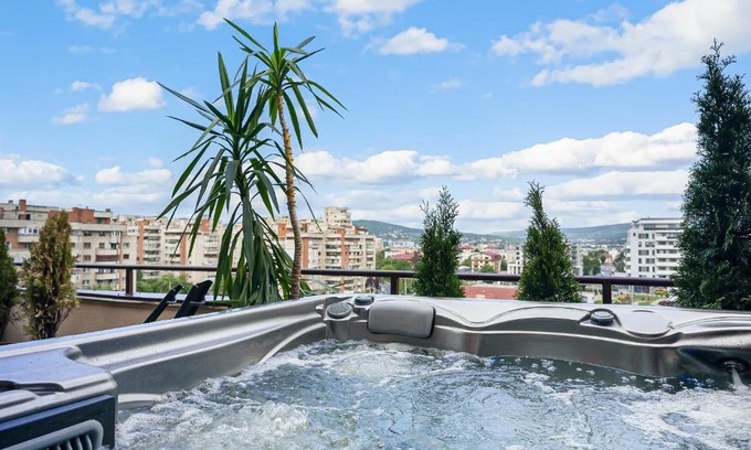 Cluj-Napoca Appartement | The Episode - Jacuzzi Penthouses