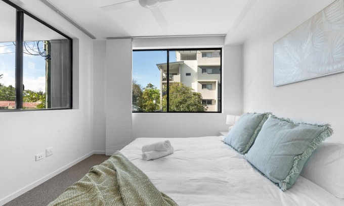 Nundah Appartement | The Eton - Brand NEW Central Nundah Modern 1 Bedroom APT with Parking Netflix