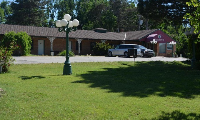 Pratt Hôtel | The Evergreen Motel in Kansas
