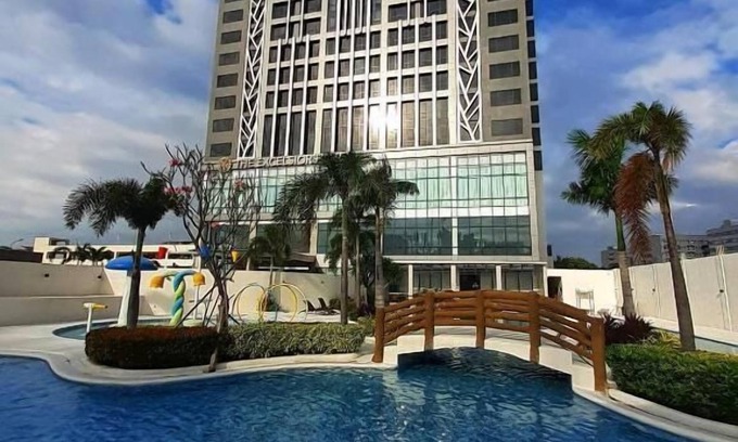 Las Pinas Hôtel | The Excelsior Hotel