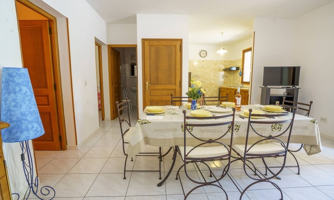 Bravone Appartement | The Fabulous Caletta Corsa 1 with two rooms 100 meters from the sea - With wifi