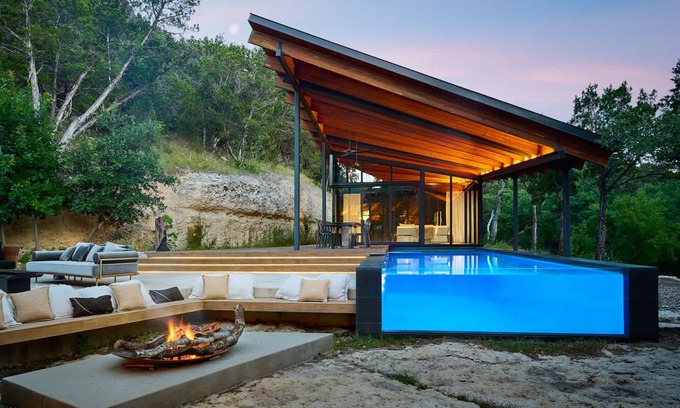 Austin Maison | The Falling Leaves Retreat - A Tranquil Wilderness Estate