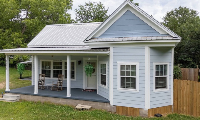 Meridian Maison | The Farm Haus