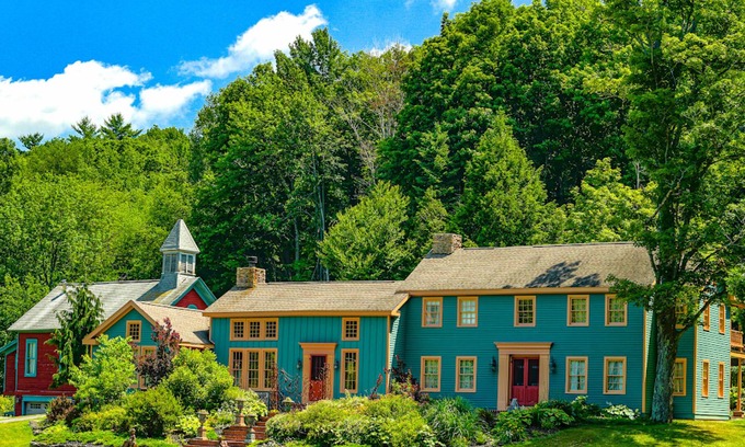 Franklin Springs Maison | The Farmhouse at Blueberry Brook