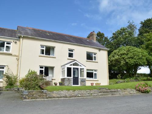 Newcastle Emlyn Maison | The Farmhouse - Uk13183
