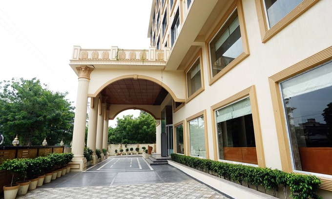 Sarnath Hôtel | The Fern Residency Sarnath
