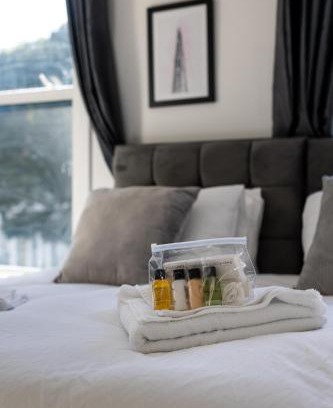 Brownswood Maison | The Finsbury Guesthouse