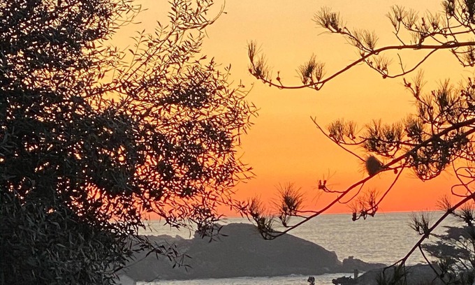 Centuri Villa | Villa avec jardin en Corse à 5mn à pied de la mer et du sentier des randonnées