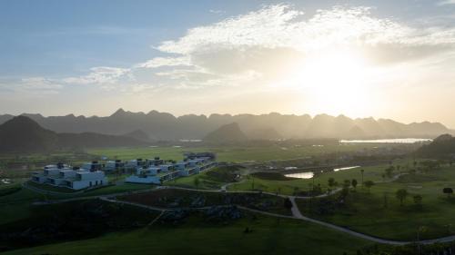 Yen Mo Appartement | The Five Resort & Golf Hoang Gia Ninh Binh