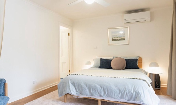 McLaren Flat Appartement | The Flat Nook Peaceful setting on a vineyard