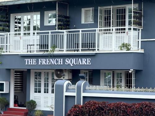 Sea View Ward Maison | The French Square