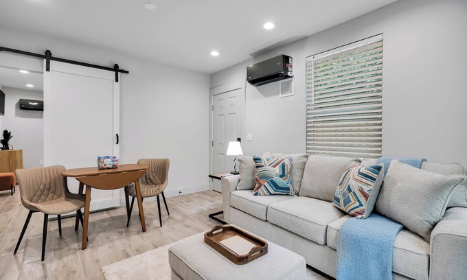 Wilmington Appartement | The Gem – New & Wilmington Hideaway