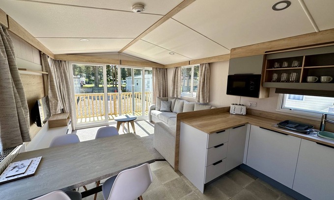 Aberlour Maison | The Ghillie's Van - Beautiful, luxury static caravan