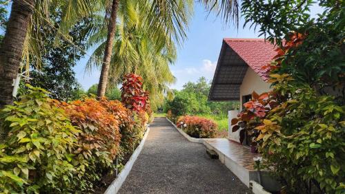 Talala Station Balnéaire | The Gir View Resort