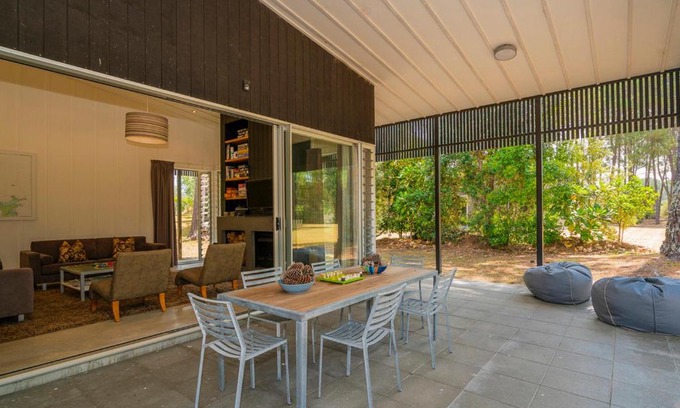 Matarangi Maison | The Golden Hideaway - Matarangi Holiday Home