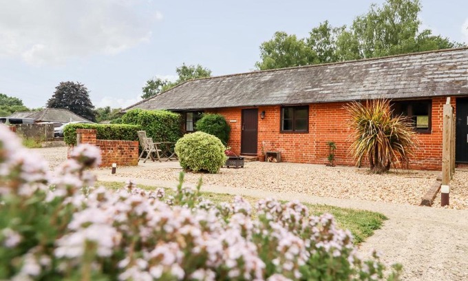 Colchester Maison | The Granary