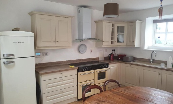 Knockaderry Cross Roads Maison | The Granary