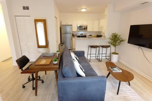 Shaw Appartement | The Grand Dame of Shaw-Between Shaw & Logan Circle