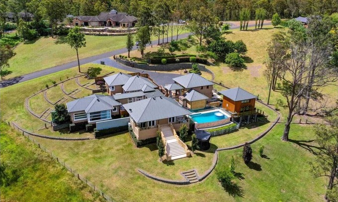 Picton Maison | The Grange