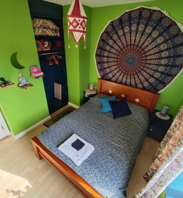 Roscoe Maison | The Green Room Homestay