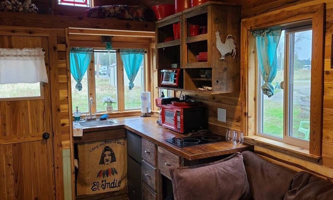 Buckley Cabine | The Green Tiny Home On The Farm, Buckley, WA