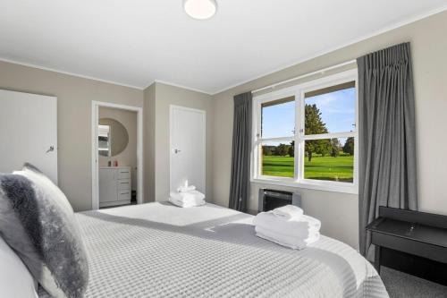 Rotorua Maison | The Greenkeepers Cottage
