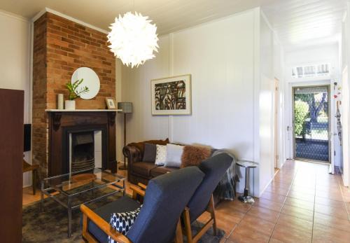 Grafton Maison | The Grey House