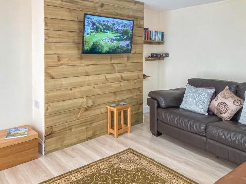 Mauchline Maison | The Grooms Cottage