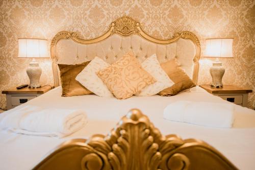 Upstreet Hôtel | The Grove Ferry Inn