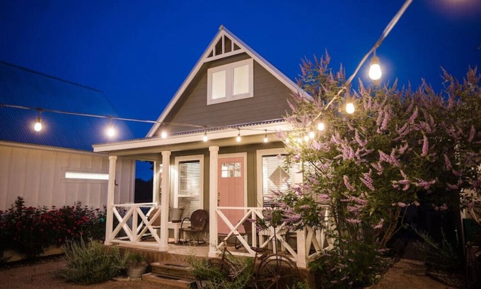 Gruene Cabine | The Gruene Haus at Gruene B&B