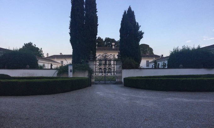 Nogaredo al Torre Maison | La Foresteria de Villa Gorgo