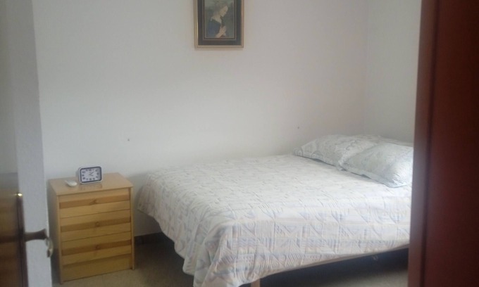 Ciutat Meridiana Appartement | The GuestHouse of Baron's Tower