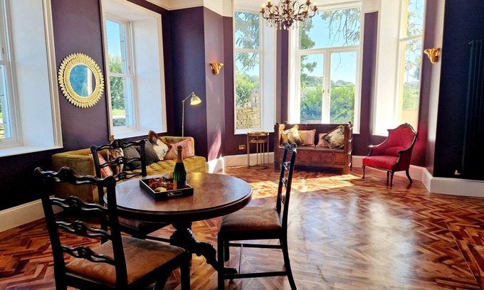 Knott End-on-Sea Appartement | The Hamilton Luxury Let - The Duke with Hot Tub