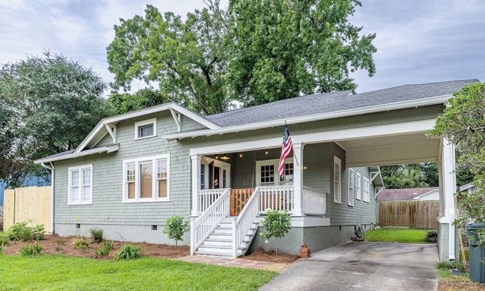 Thomasville Maison | The Hansell House, your Downtown Thomasville Destination! Family + Pet Friendly!