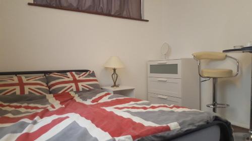 Stratford and New Town Hôtel | The Heart Of Stratford.!